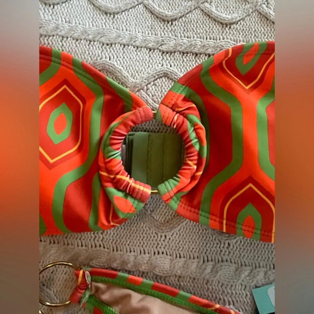 Fashion Nova Orange & Green Bikini Thong Metal Hardware on Hips Women’s SZ L - Picture 8 of 11
